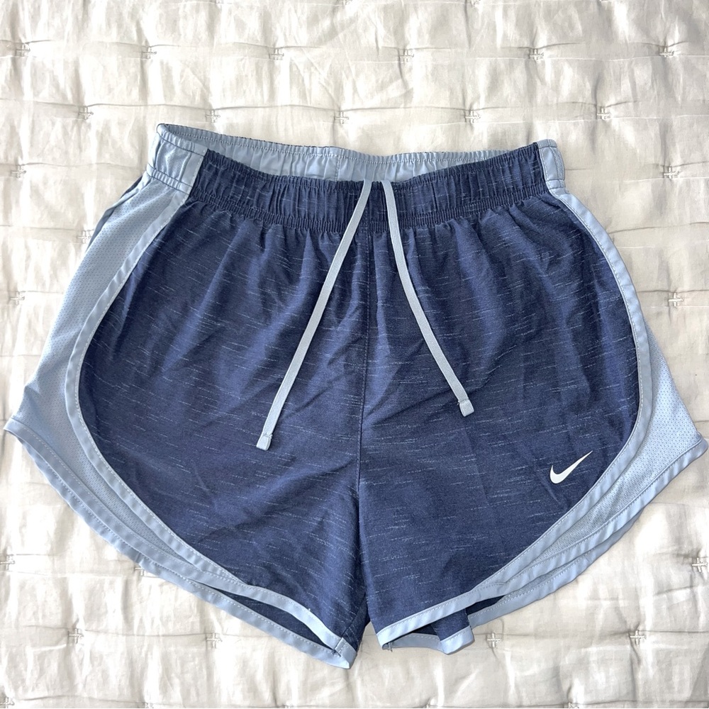 Women’s Nike Dri Fit running/athletic shorts, 2 tone blue/Navy, size sma…